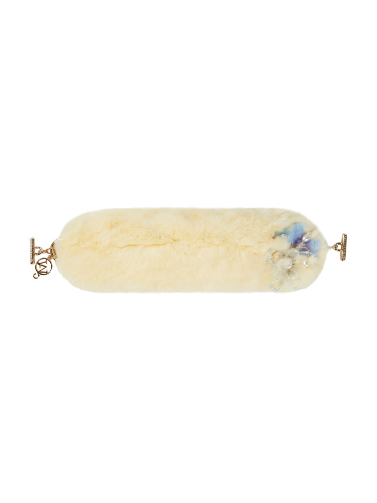 Bead-Cornflowers In The Fog Fur Handle