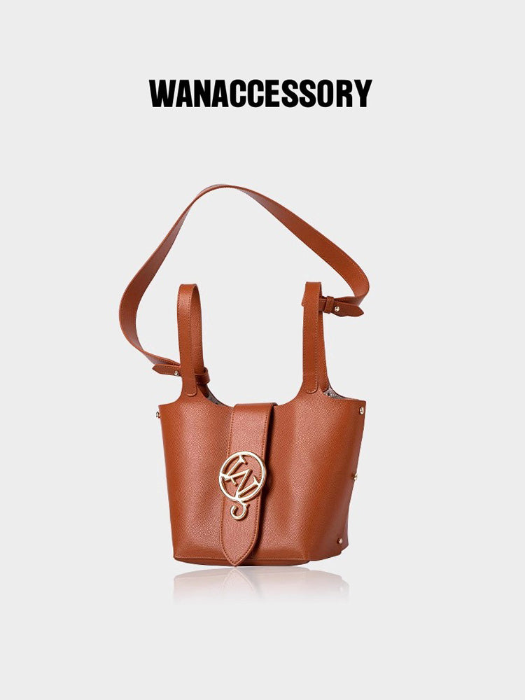 W-Plaque Bucket Bag